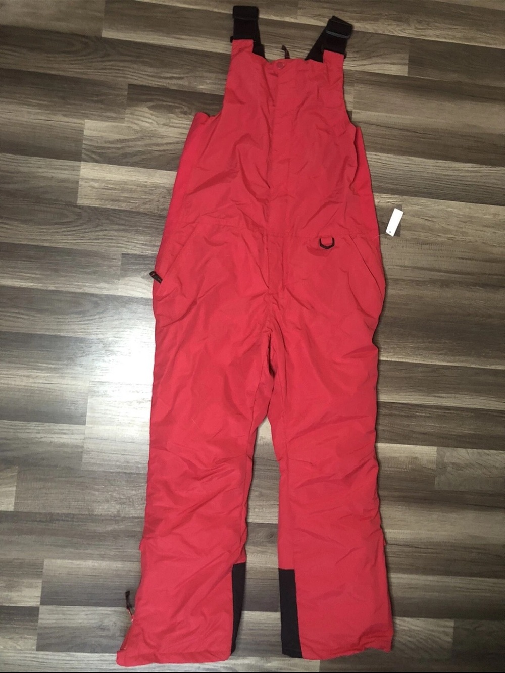 Red Insulated Snow Bib Pants - women’s medium NWT